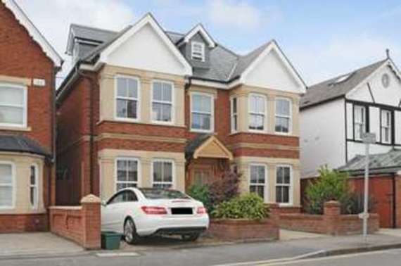 2 bedroom Flat to re...